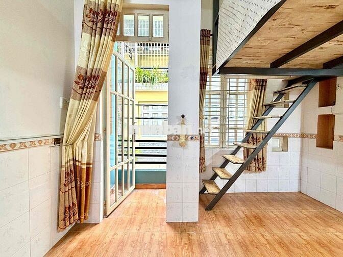 🔥PHÒNG GÁC BAN CÔNG CỬA SỔ THOÁNG_NGAY KHU PHAN XÍCH LONG