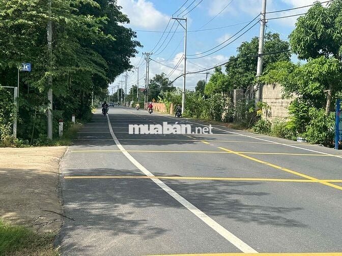 Đất Thổ Cư 400m2 Mặt Tiền Đã Có Sổ Giá 580tr Nằm Ngay Trung Tâm TP HCM