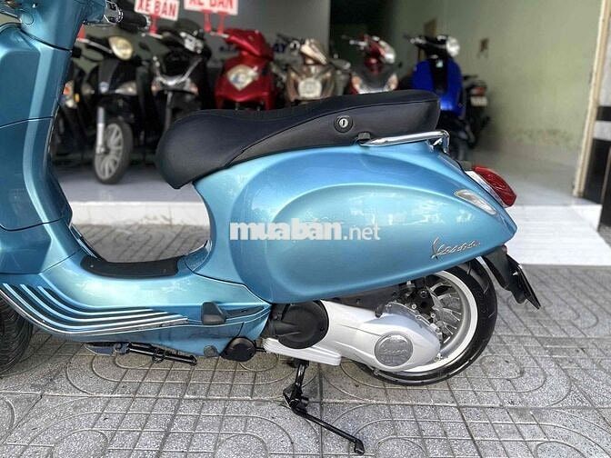 📣 Piaggio Vespa Sprint 125cc Đèn-Vuông Xanh ZiN RG
