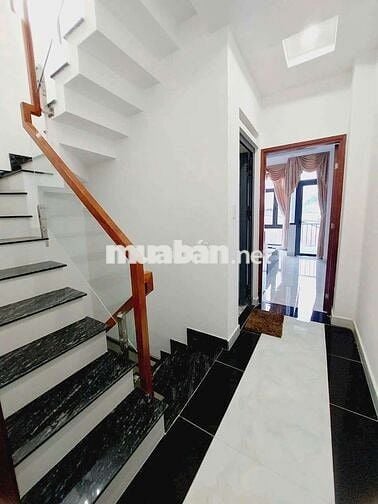 Nhà bán hẻm 769 quận 8 P4 Q8 sát mặt tiền xe hơi