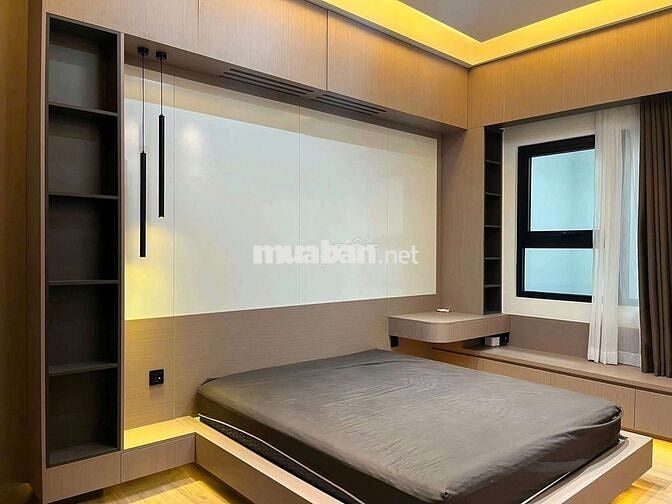 Nhà mặt tiền Hòa Phú, gần trường THCS và THPT Nguyễn Khuyến, giá 10 tr