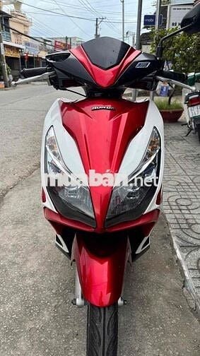 Honda Airblade fi 2013 Trắng đỏ ( hỗ trợ góp )