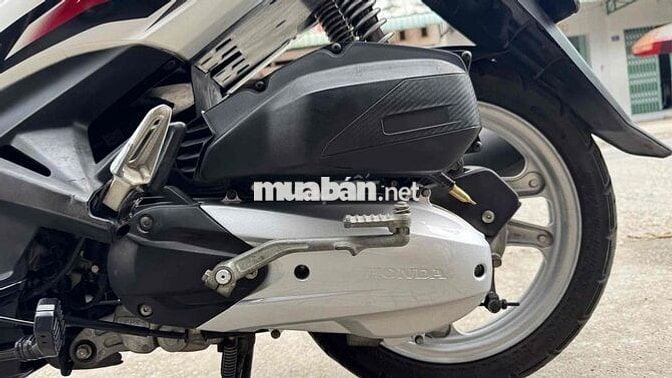 Honda Airblade fi 2013 Trắng đỏ ( hỗ trợ góp )