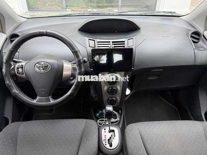 Toyota Hà Đông bán Yaris 1.5 2011 nhập Thái Lan