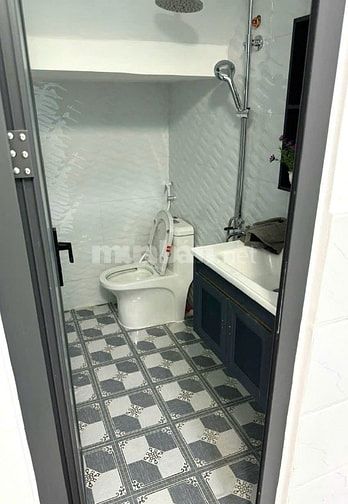 🔵 BÁN NHANH, Nhỉnh 4tỷ, nhà Âu Dương Lân Q8. (3.5X12.4) SHR-HC 2tầng
