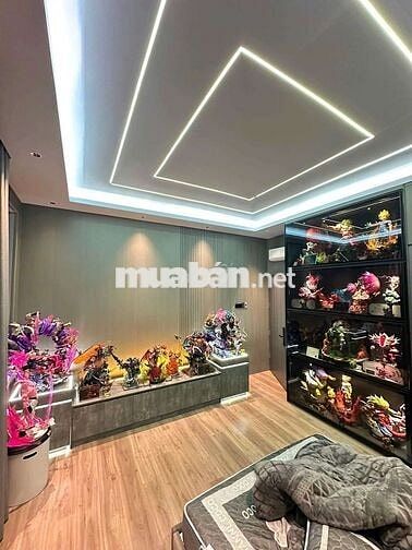 Nhà mặt tiền Hòa Phú, gần trường THCS và THPT Nguyễn Khuyến, giá 10 tr