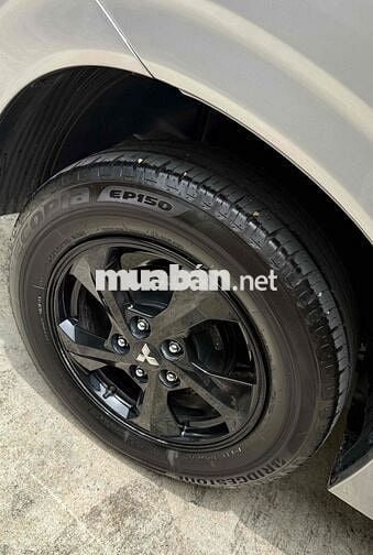 Mitsubishi Xpander AT 2025 Xám bạc 2 vạn km