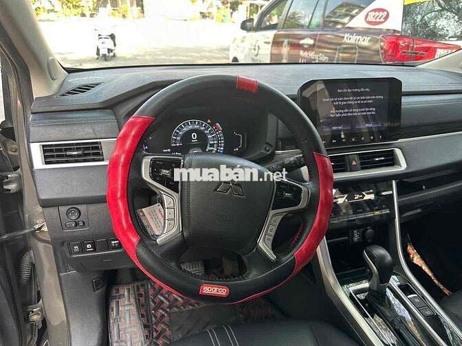 Mitsubishi Xpander Cross Xám 7 chỗ xe chính chủ