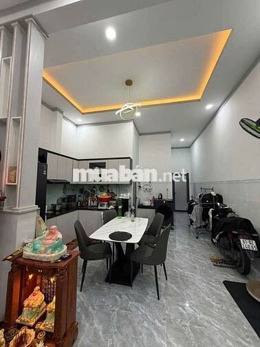 BÁN NHÀ MỚI TINH MỚI XÂY 103,7M2 ĐƯONG NGUYỄN ĐỨC THIỆU TẶNG NỘI THẤT