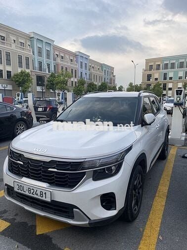 Kia Seltos 2023 Trắng 21000 km
