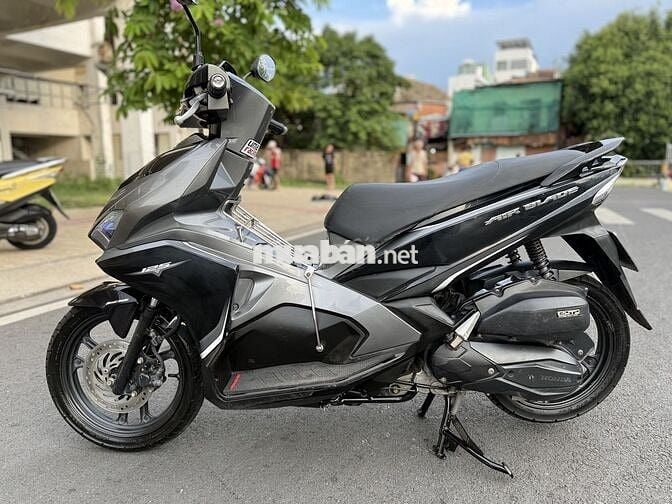 Honda Air Blade 2017 Xám đen BSTP Máy Zin êm 99%