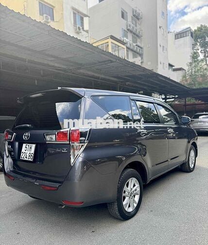 Toyota Innova G 2019 Tự động ghi xám