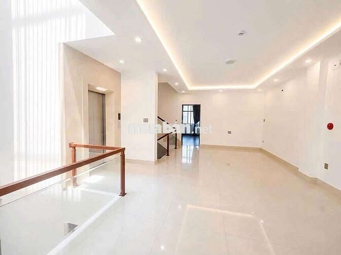 SHOPHOUSE 4 TẦNG 6PN ĐƯỜNG MINH MẠNG