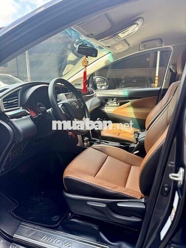 Toyota Innova G 2019 Tự động ghi xám
