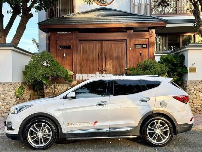 Hyundai Santafe 2016 2.4AT AWD Trắng 85.000 km