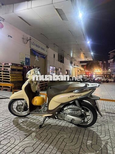 Honda SH Mode 2017 Kem Nữ