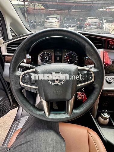 Toyota Innova G 2019 Tự động ghi xám
