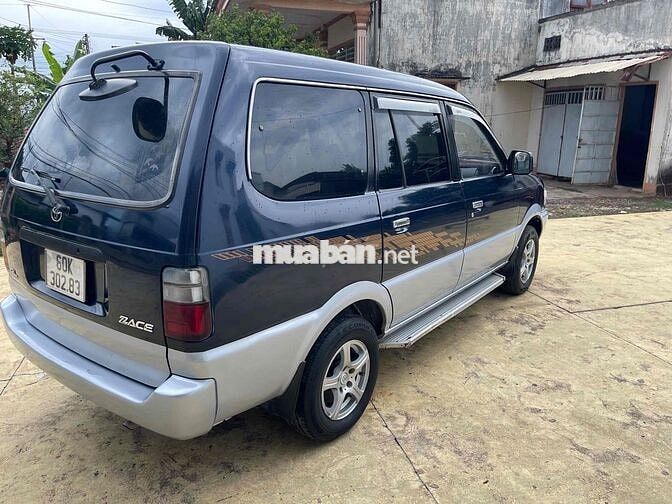 Toyota Zace Xanh đen Số sàn 7 chỗ