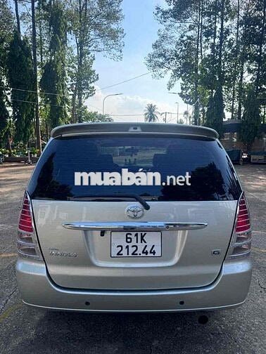 Toyota Innova 2008G Bạc 7 chỗ