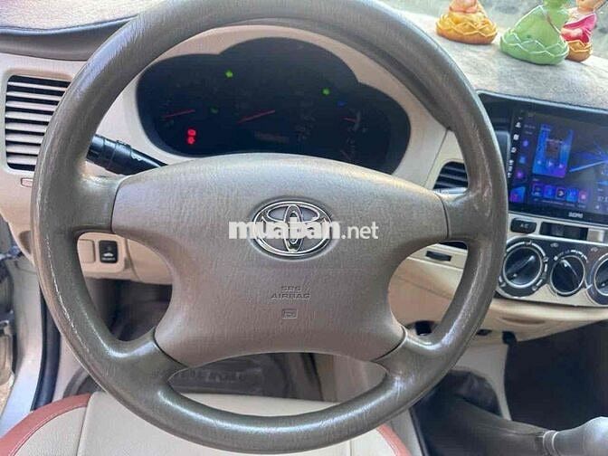 Toyota Innova 2008G Bạc 7 chỗ