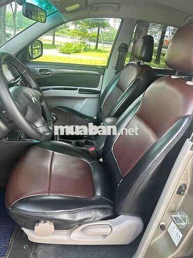 Mitsubishi Pajero Sports 2016 2.5 máy dầu số sàn