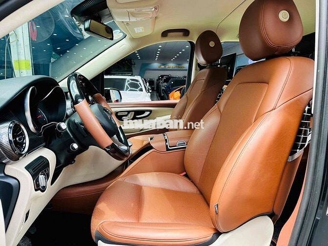 Mercedes V250 Up Full Maybach Model 2022
