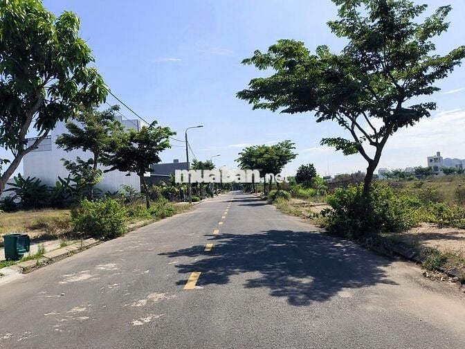 Chính Chủ Thầy Đẳng bán đất đường Phi Bình 4 Khu Hòa Quý giá rẻ 3.9 tỷ