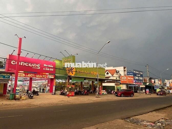 Cho Thuê nguyên căn 14m mặt tiền trung tâm chợ Trung Hoà