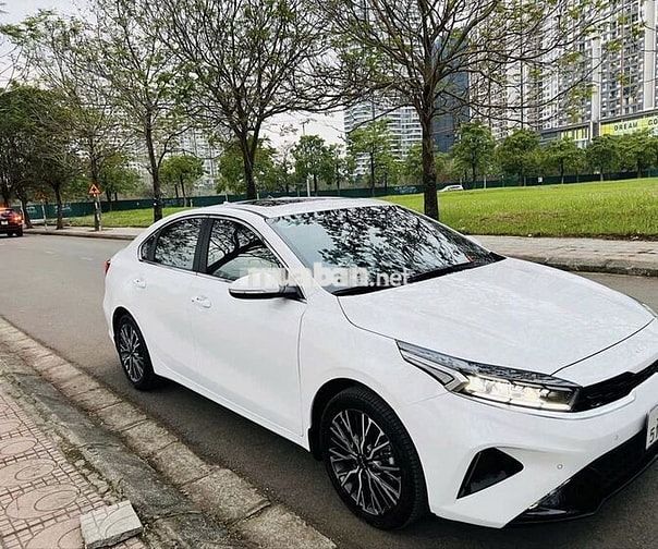 Kia K3 Premium 1.6 2022 Trắng 24.000 km