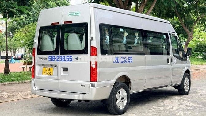 Ford Transit 2017 Bản Trung Bạc