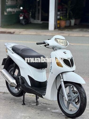 Honda SH Trắng