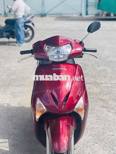 Honda Lead Fi 2010 biển tp