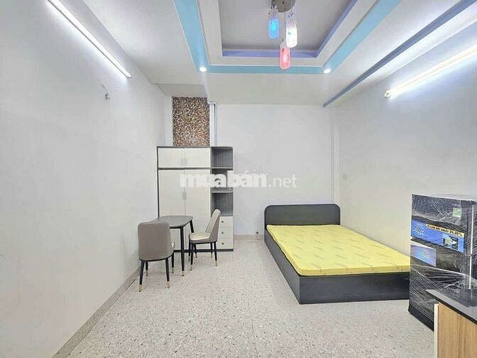 Phòng Trệt Full NT Đẹp - Giá Tốt Tiện Nghi -Ngay Trương Phước Phan BT📍