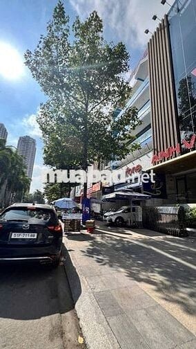CHO THUÊ NHÀ MẶT TIỀN NGANG 10M ĐƯỜNG NGUYỄN THỊ THẬP QUẬN 7