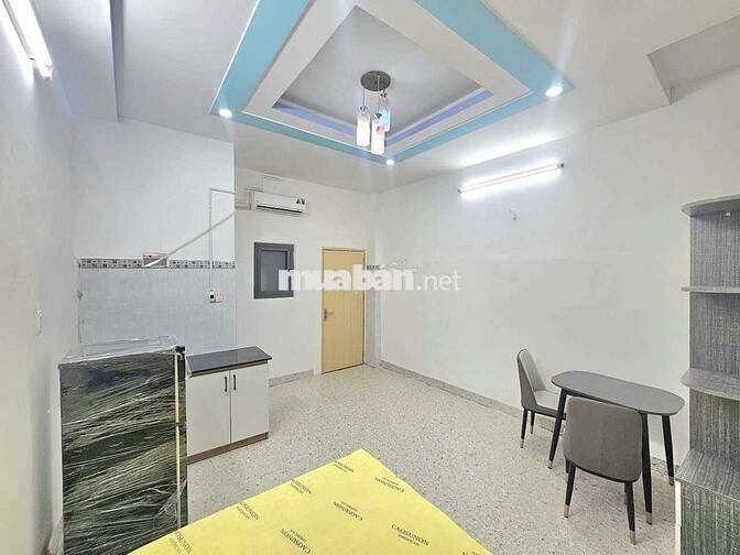 Phòng Trệt Full NT Đẹp - Giá Tốt Tiện Nghi -Ngay Trương Phước Phan BT📍