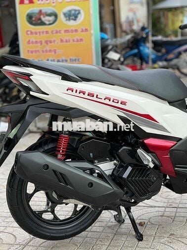 Honda Airblade 160 ABS 2026 Trắng đỏ 113km
