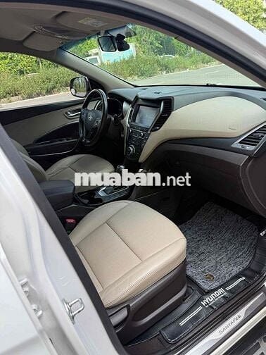 Hyundai Santa Fe 2018 Dầu Trắng