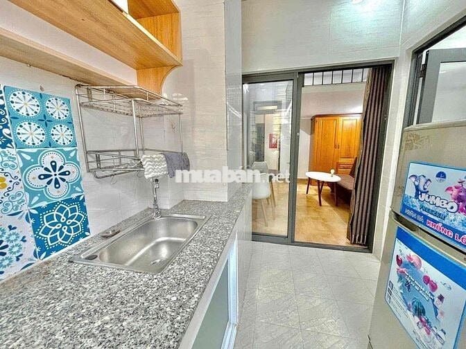 DUPLEX TÁCH BẾP FULL NỘI THẤT NGAY CHỢ HOÀNG HOA THÁM