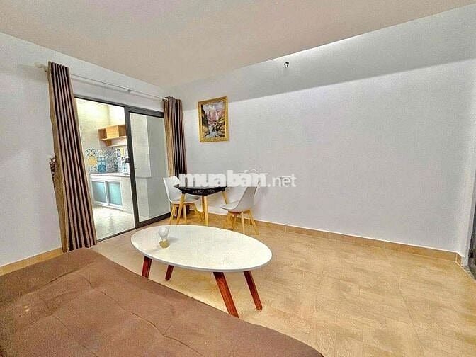 DUPLEX TÁCH BẾP FULL NỘI THẤT NGAY CHỢ HOÀNG HOA THÁM