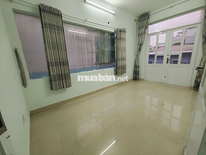 Cho thuê nhà biệt thự mini P7 Q8 (đoạn Lê Bôi - Phạm Thế Hiển)