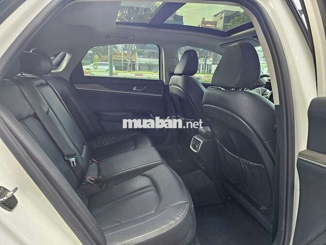 KIA K5 Premium 2022 Trắng 42.000 KM
