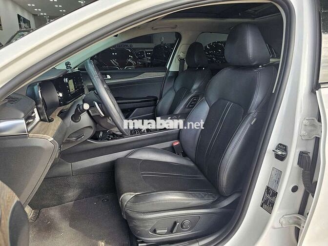 KIA K5 Premium 2022 Trắng 42.000 KM