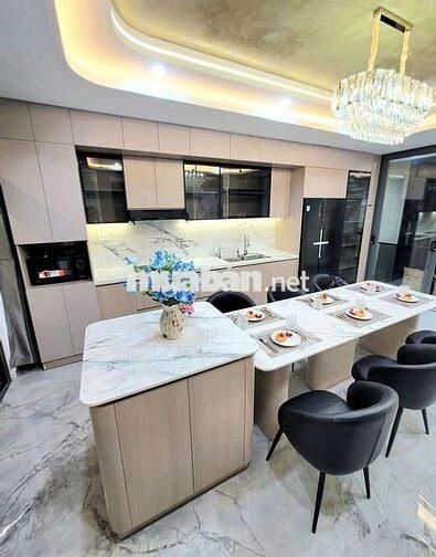 Siêu Phẩm Luxury 4m x 22m. 4 Tầng Thang Máy. 1/ Hẻm 8m Thạnh Xuân 25