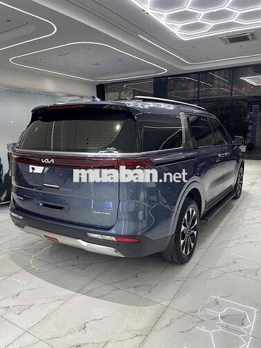 Kia Carnival Signature 2.2D 2022 Xanh 41.000 km