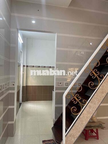 Cho thuê nhà kiệt 75 Nguyễn Văn Linh Hải Châu gần đường chính