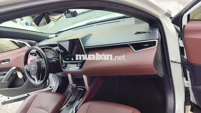 Toyota Cross 1.8V 2022 Trắng