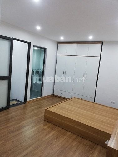 Cho thuê nhà 30m² x 2T nhà mới đủ đồ ngõ 219 Đê Tô Hoàng HBT - HN