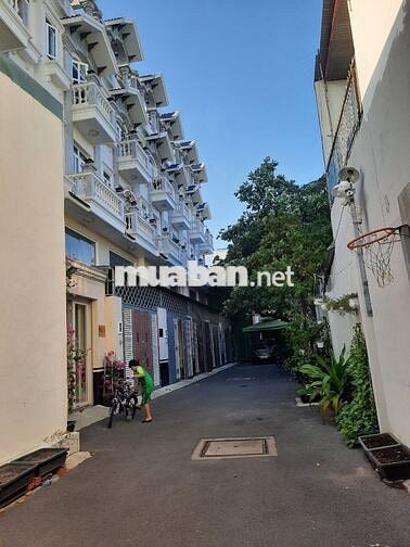 Bán nhà vào ở ngay Khu Biệt Thư Mini Phố Hoa Sữa 94 Đường Số 8,5 tỉ