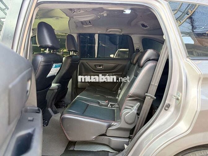 Toyota Avanza 2024 Premio 1.5CVT,màu xám