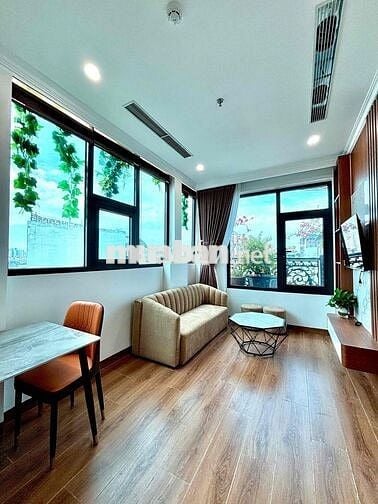 Ô tô đỗ cửa, nhà 2n1k tách bếp nhà mới tinh, mặt đường Mỹ Đình